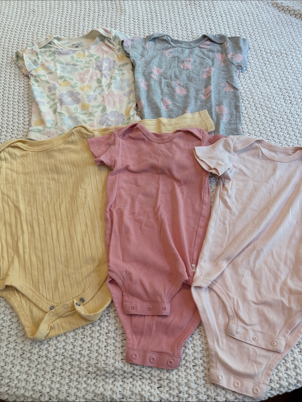 Bundle Girls' Pastel Short-Sleeve One-Piece Bodysuits - Set of 5